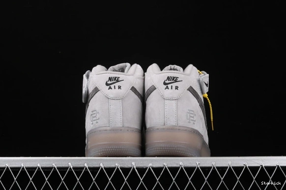 Champ '07 x Grey Reigning Force Mid Light 1 807618-208 Black Air Nike 1109